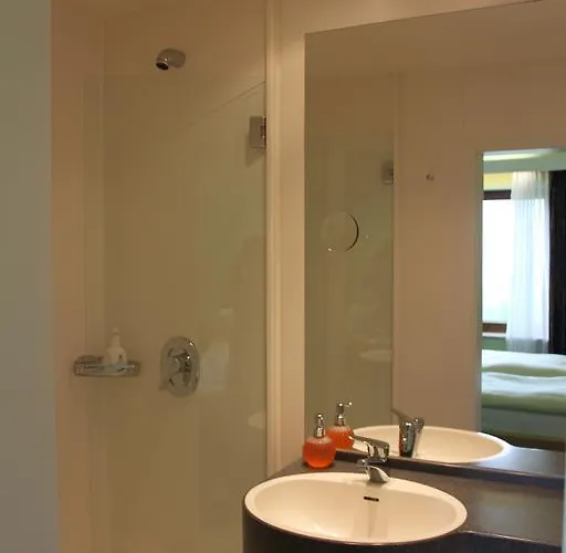 Hotel-gasthof Post Brennerei Frankenhoehe Hotel 3*
