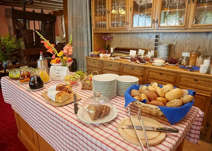 Hotel-gasthof Post Brennerei Frankenhoehe Schillingsfürst