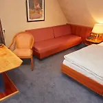 Hotel Hotel-gasthof Post Brennerei Frankenhoehe Schillingsfürst