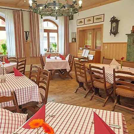 Hotel Hotel-gasthof Post Brennerei Frankenhoehe Schillingsfürst