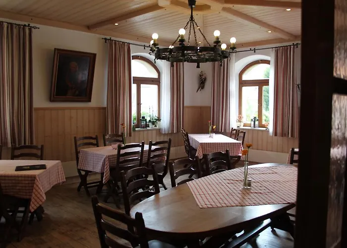 Hotel-gasthof Post Brennerei Frankenhoehe 호텔 쉴링그스푸르스트